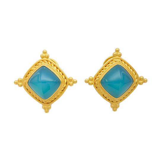 "Idar Button" Stud Earrings (Blue Agate, 22k Gold)