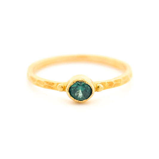 "Hammered Twinkler" Ring (Chrysoberyl, 18k Gold)