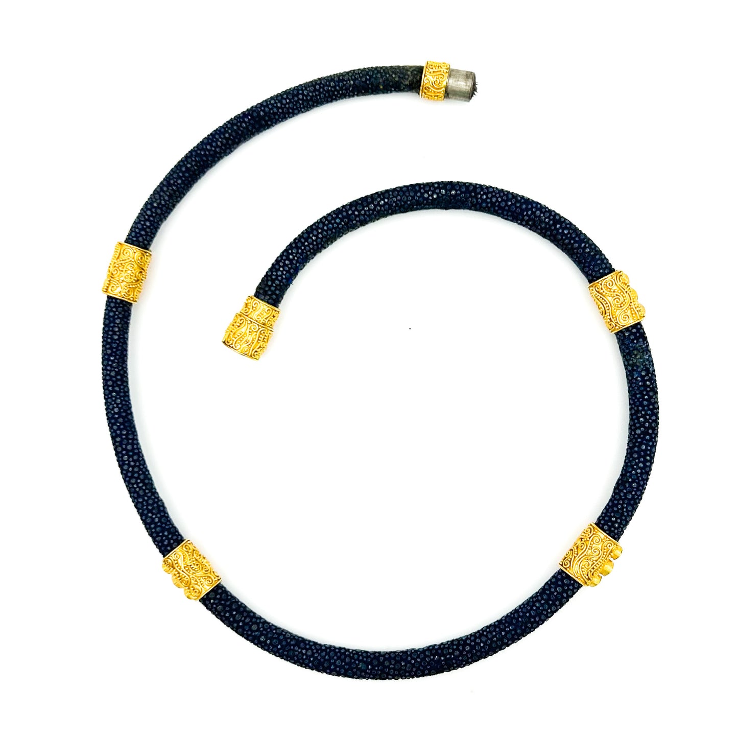 "Neptune" Collar (Shagreen Ray Skin, Tanzanite, 22k Gold)