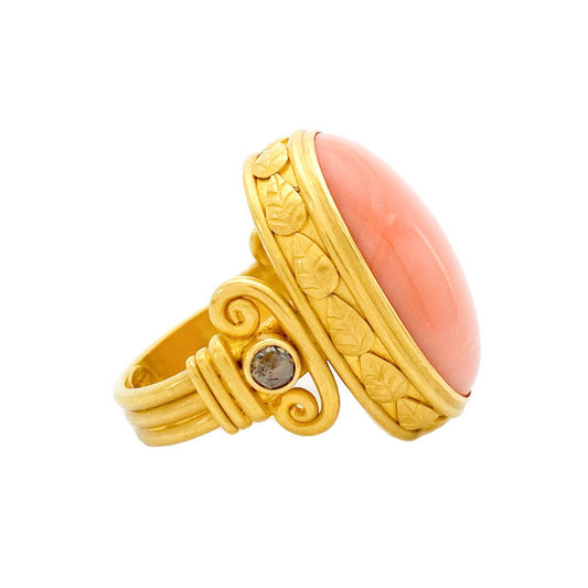 "Corinthia Column" Ring (Italian Coral, Diamond, 22k Gold)