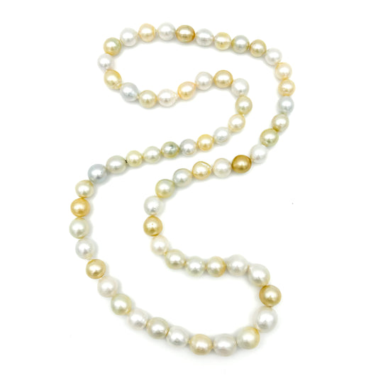 "Lorokidul" Pearl Necklace (Convertible South Sea Pearls with Mystery Clasp)
