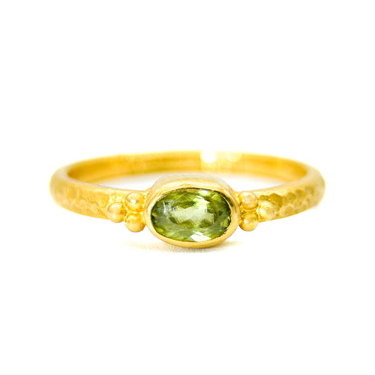 "Hammered Twinkler" Ring (Sphene, 18k Gold)