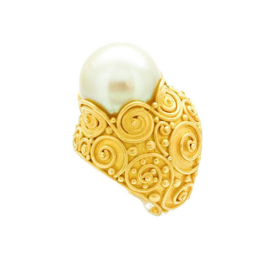 "Seven Seas" Ring (South Sea Pearl, 22k Gold)