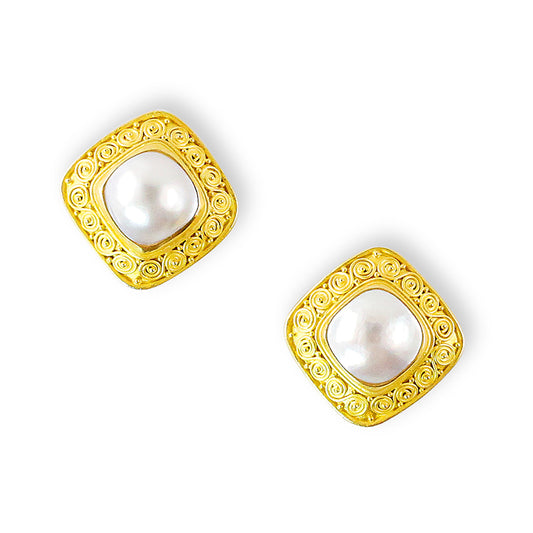 "Susie Spiral" Button Earrings (Freshwater Mabe Pearl, 22k, 18k Gold)