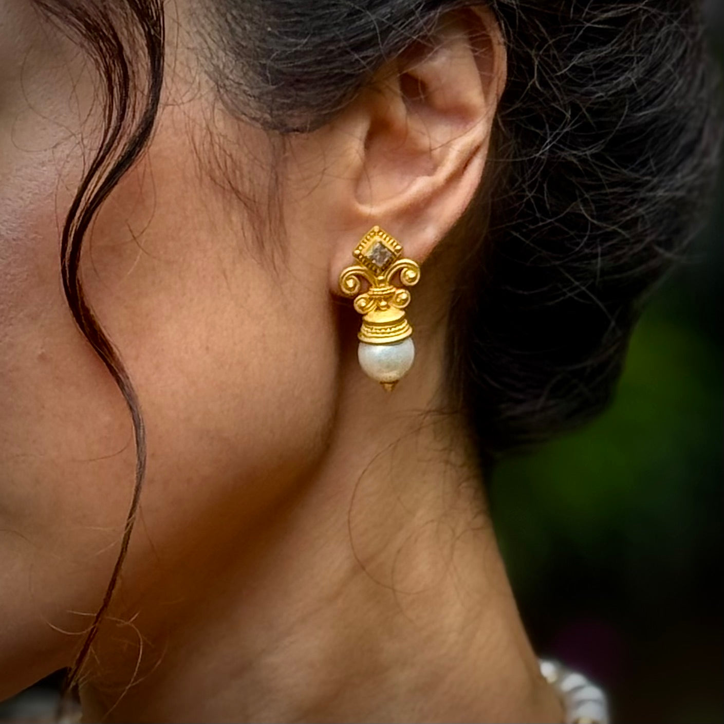 "Fleur de Lys" Earrings (White Freshwater Pearl, White Sapphire, 22k Gold)