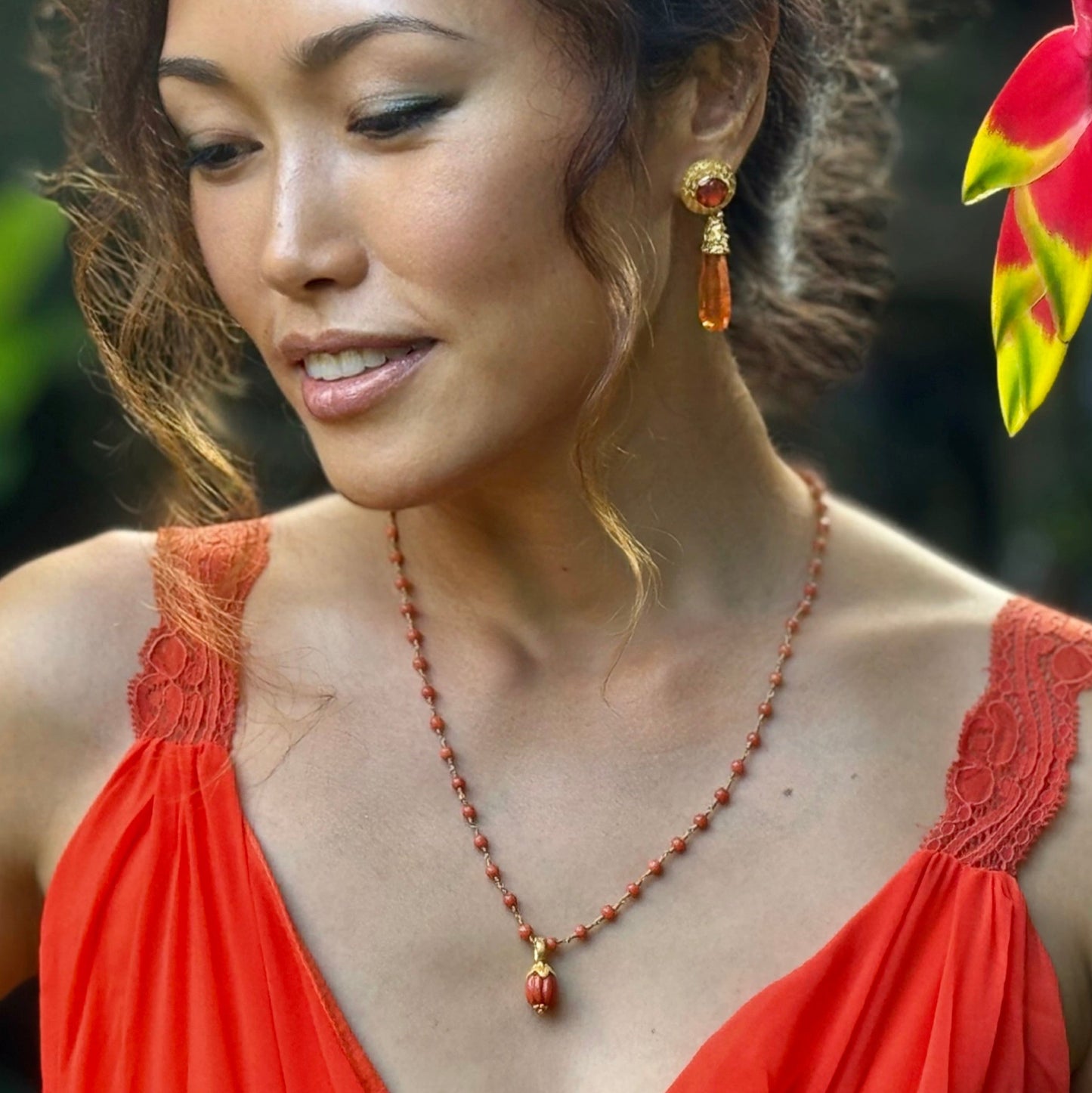 "Sri Lanka" Pendant (Italian Coral, 22k, 18k Gold)