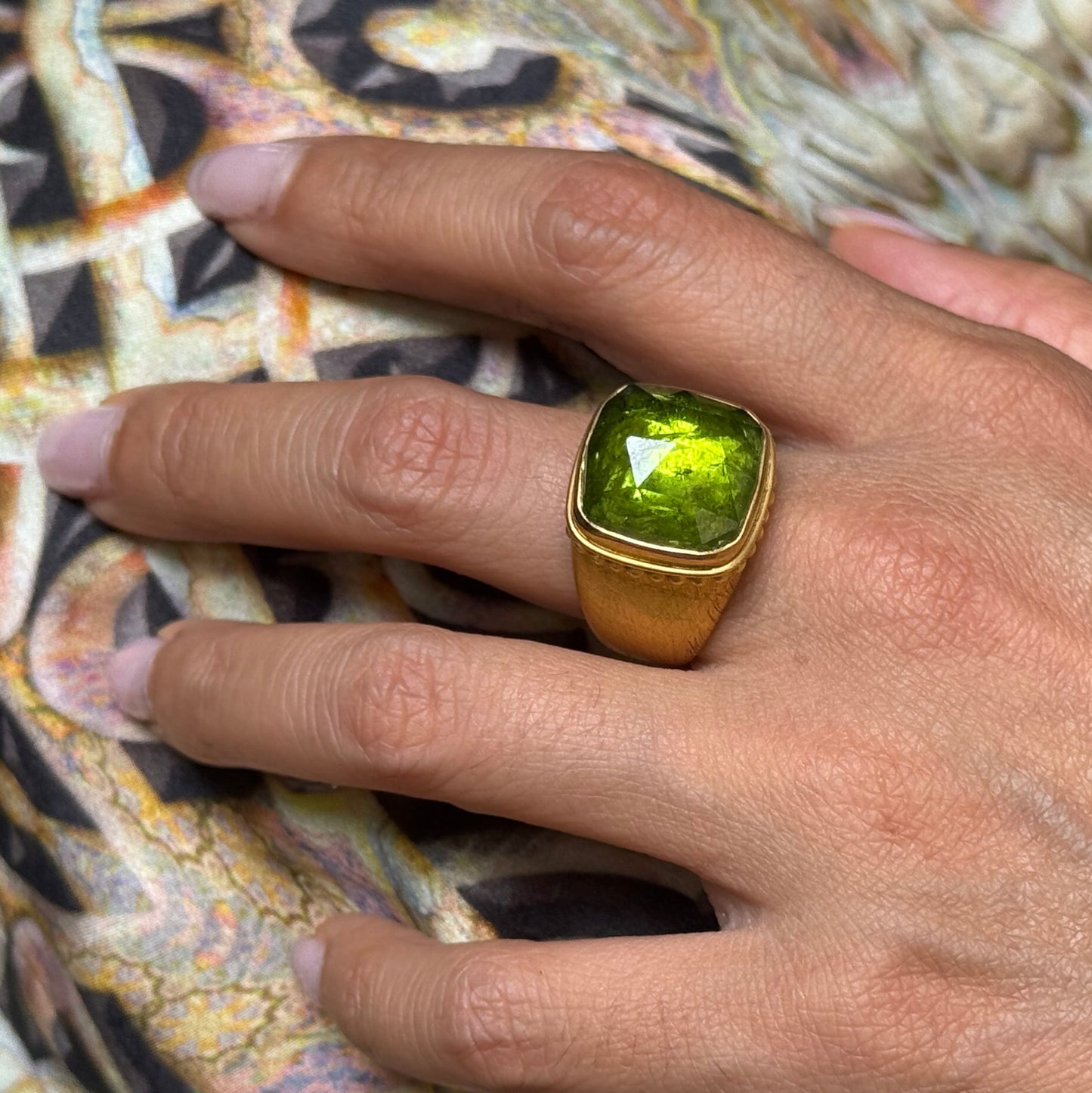 "Archaeo" Ring (Peridot, 22k Gold)