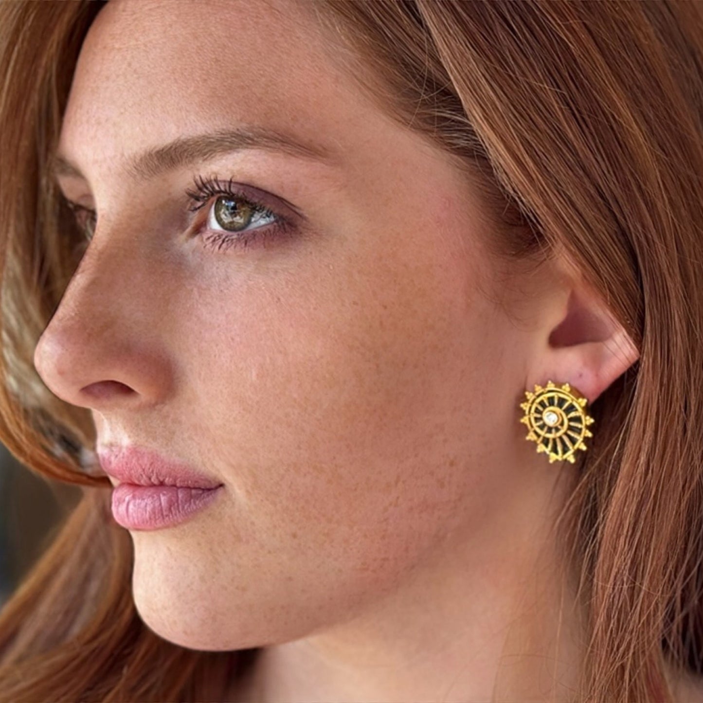 "Ammonita" Button Earrings (Ammonite Fossils, White Sapphire, 22k, 18k Gold)