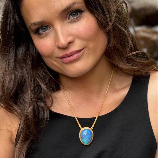 "Pelekas" Necklace (Australian Opal, 22k Gold)