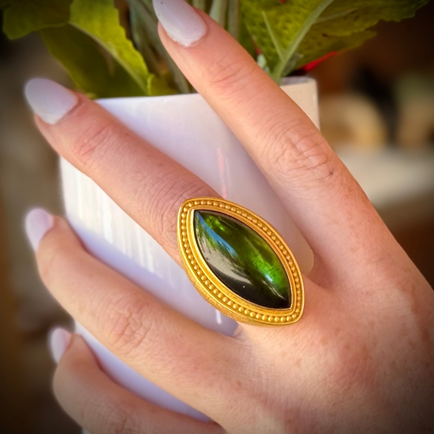 "Futbol" Ring (Green Tourmaline, 22k Gold)