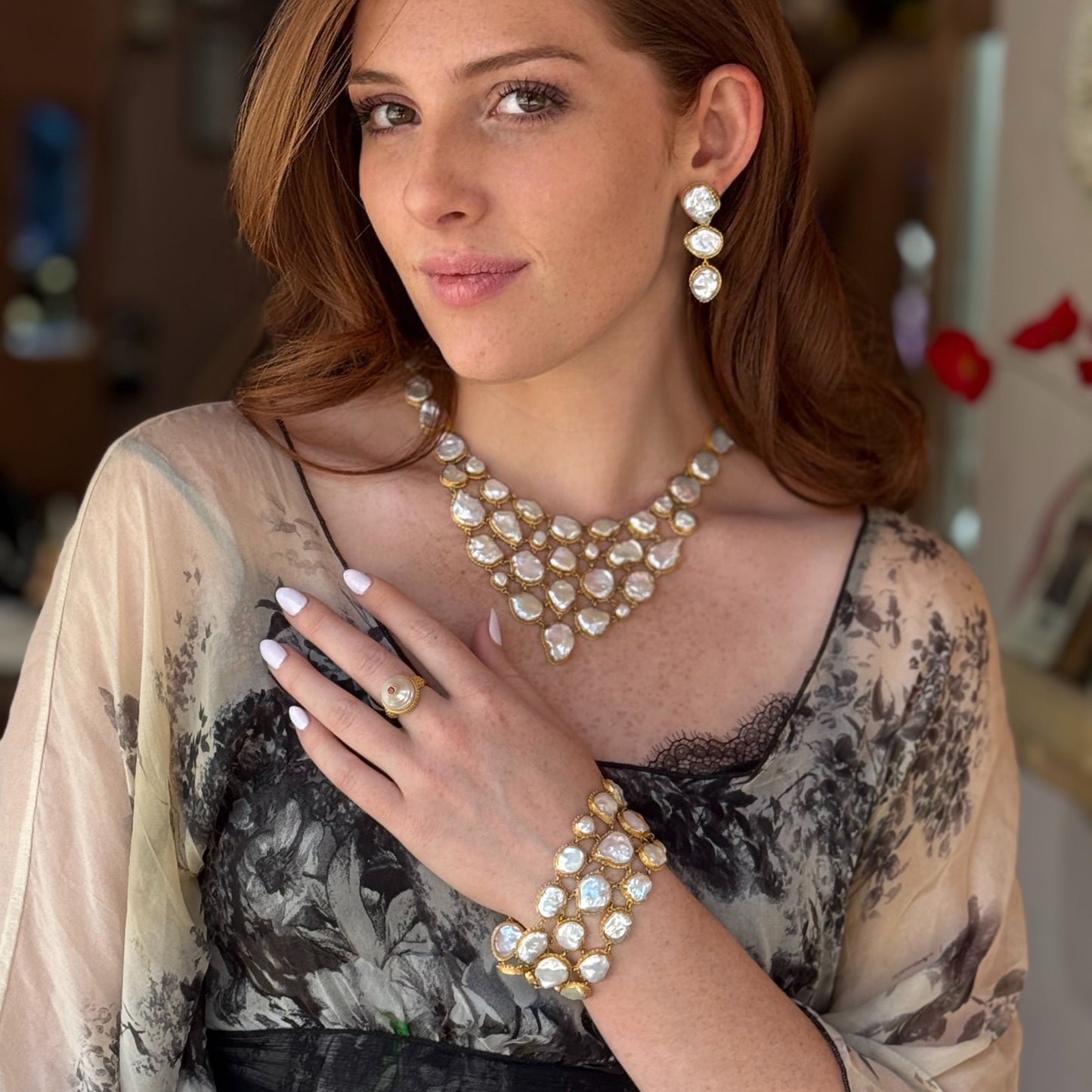 "Luna Fishnet" Bib Necklace (White Keshi Pearl, 22k Gold)