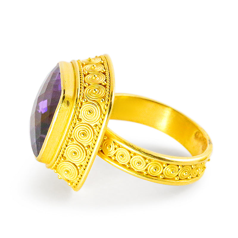 "Susie Spiral" Ring (Amethyst, 22k Gold)