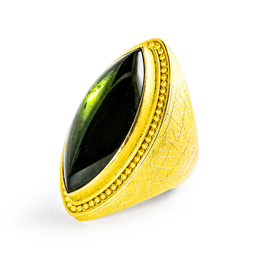 "Futbol" Ring (Green Tourmaline, 22k Gold)