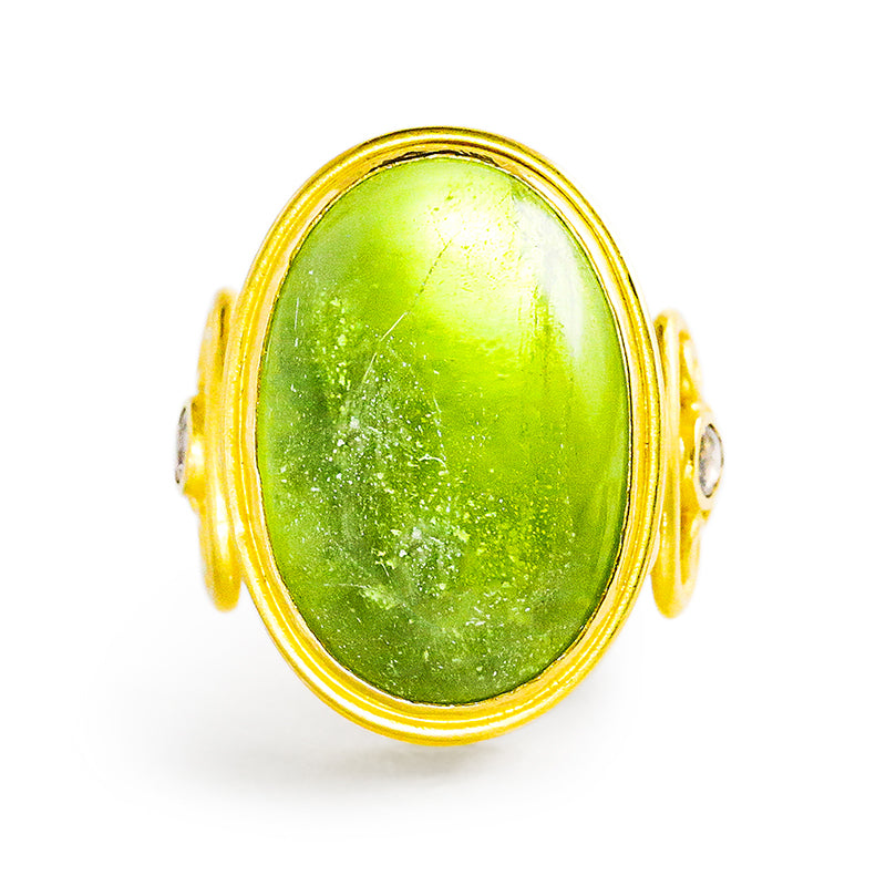 "Corinthia Column" Ring (Peridot, Diamond, 22k Gold)