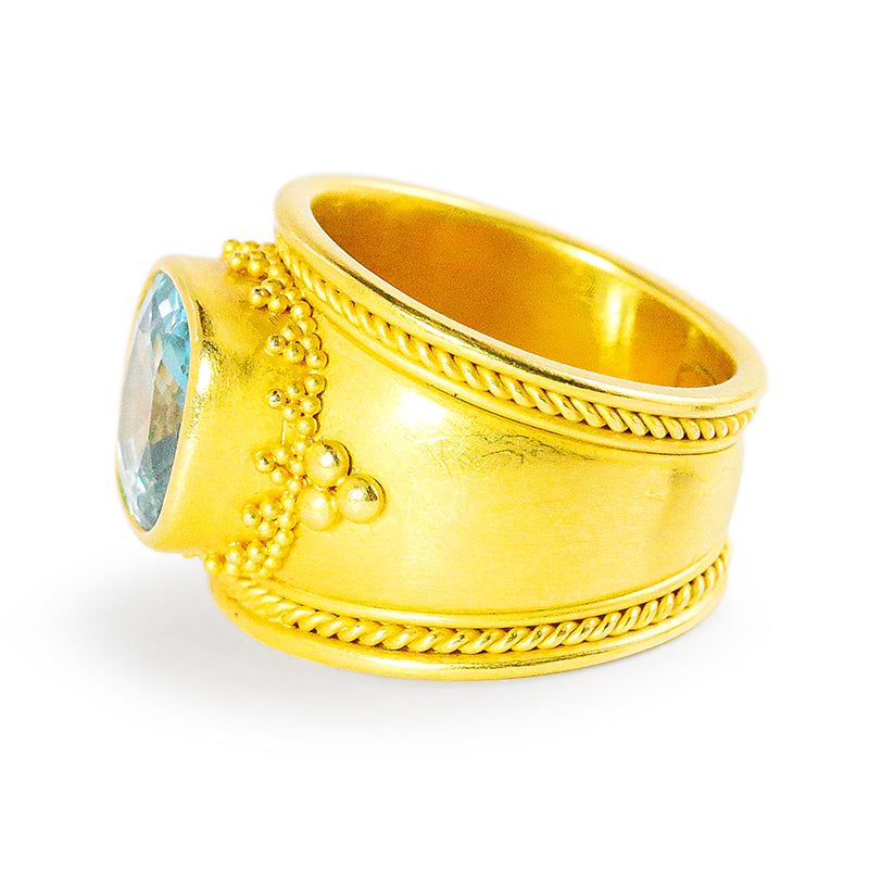 "Cheryl" Band Ring (Blue Zircon, 22k Gold)
