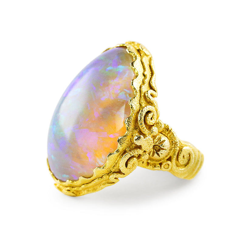 "Shambala" Ring (Australian Opal, 22k Gold)