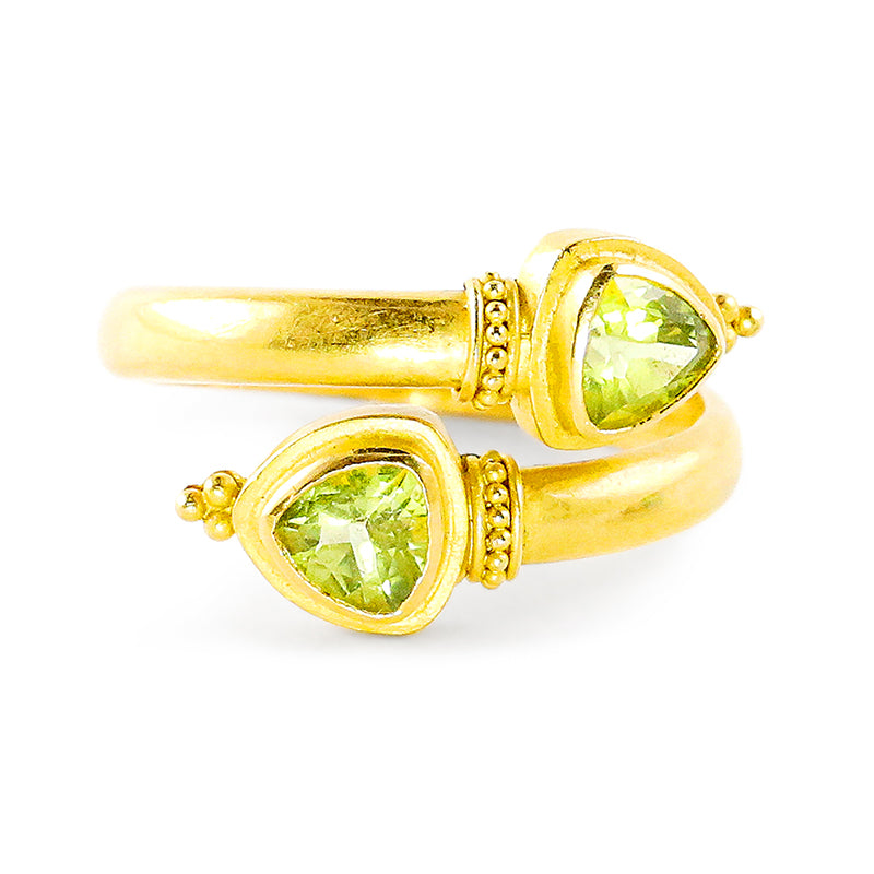 "Crossover" Ring (Peridot, 22k Gold)