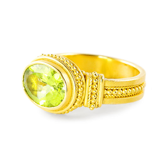 "Isis" Ring (Peridot, 22k Gold)