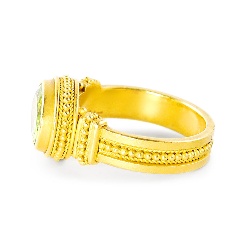 "Isis" Ring (Peridot, 22k Gold)