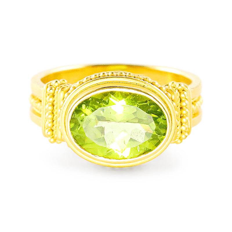 "Isis" Ring (Peridot, 22k Gold)