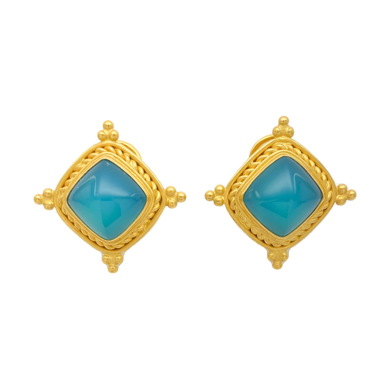 "Idar Button" Stud Earrings (Blue Agate, 22k Gold)