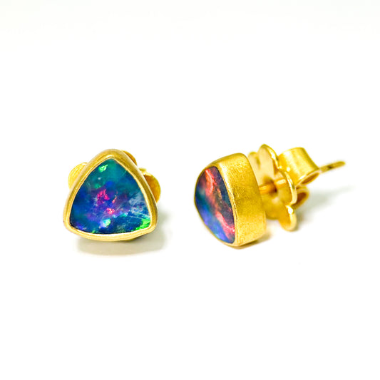"Trillion" Stud Earrings (Australian Opal, 18k Gold)