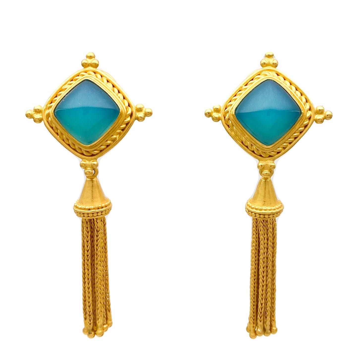 "Idar Button" Stud Earrings (Blue Agate, 22k Gold)