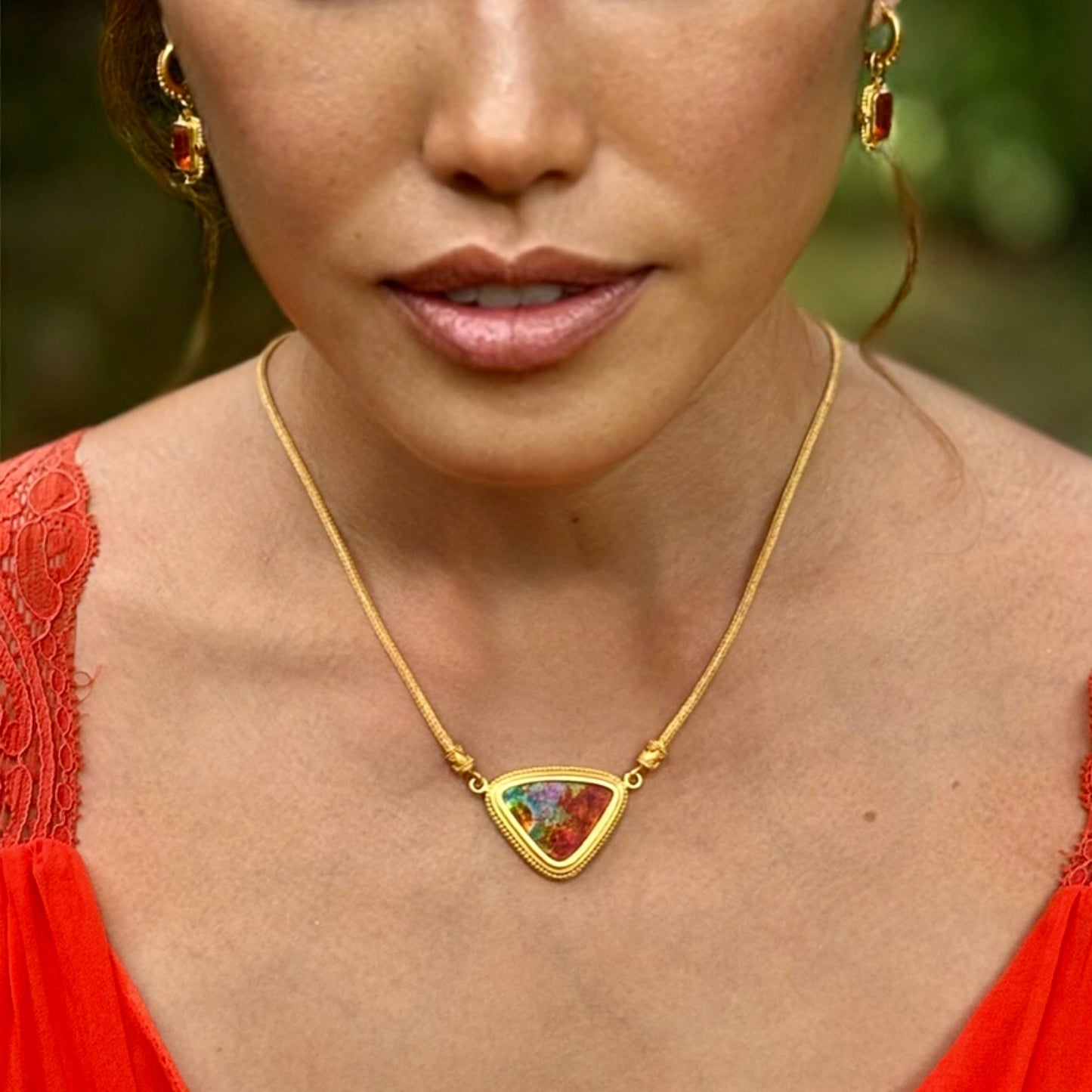 "Pelekas" Necklace (100 Million Year-Old Fossil Ammolite, 22k Gold)