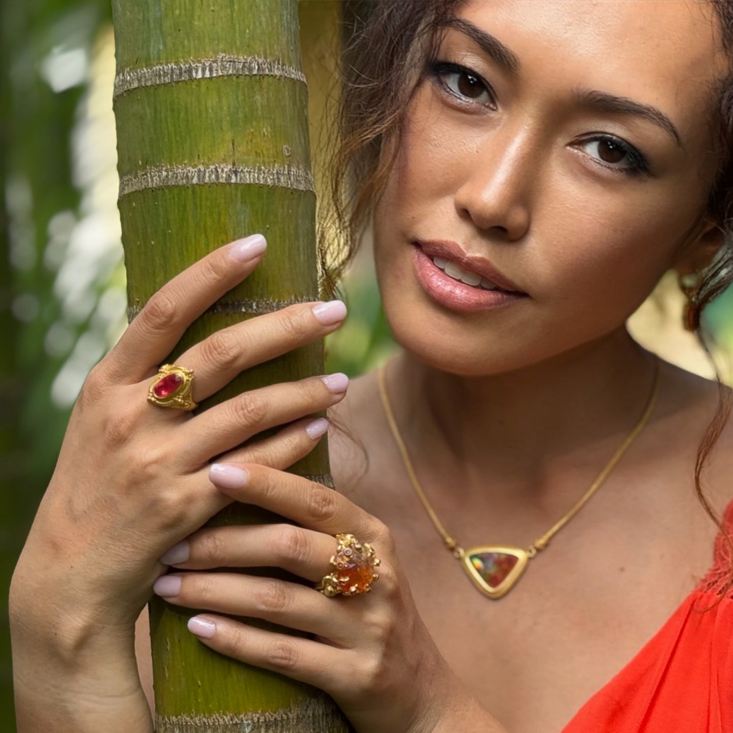 "Pelekas" Necklace (100 Million Year-Old Fossil Ammolite, 22k Gold)