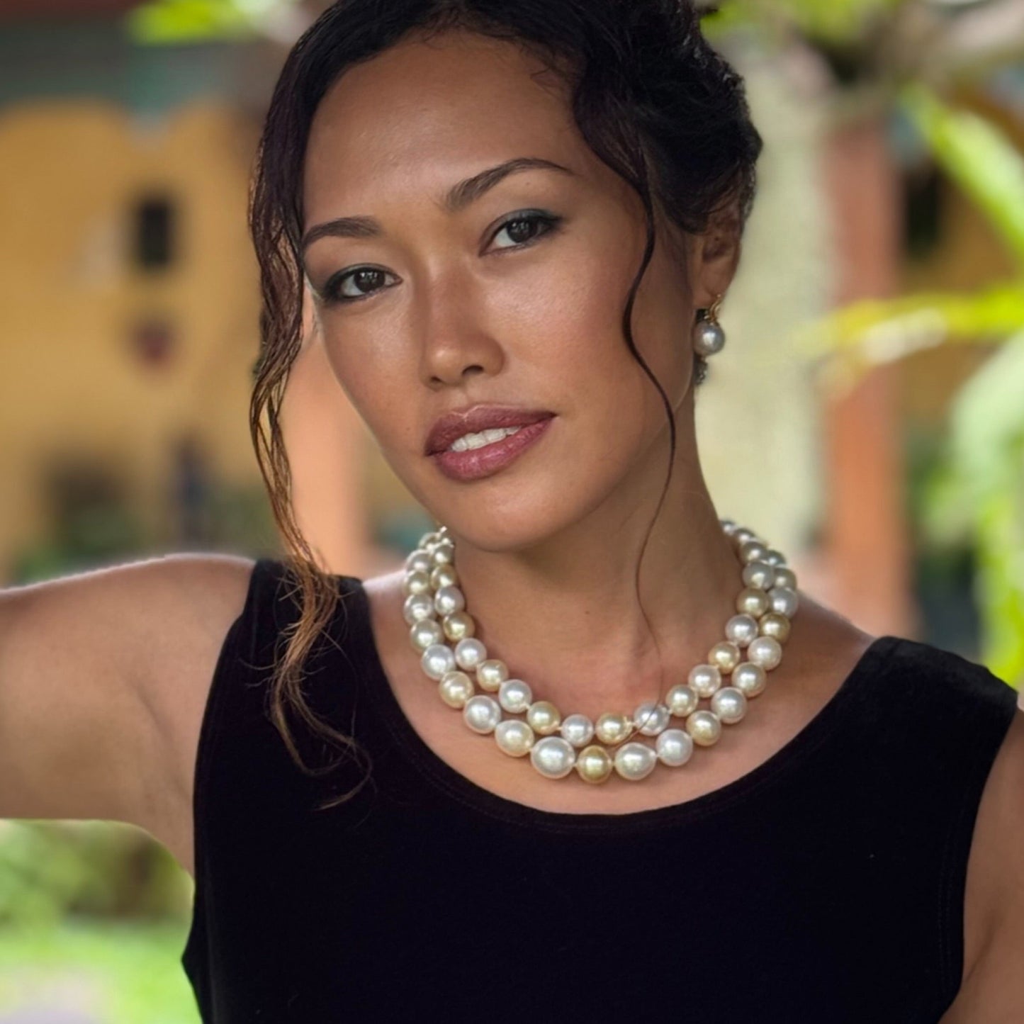 "Lorokidul" Pearl Necklace (Convertible South Sea Pearls with Mystery Clasp)