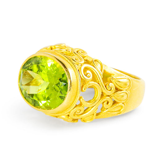 "Leaf Tata" Ring (Peridot, 22k Gold) SOLD